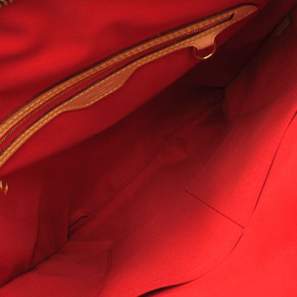 Louis Vuitton Monogram Carry It Messenger — view 3
