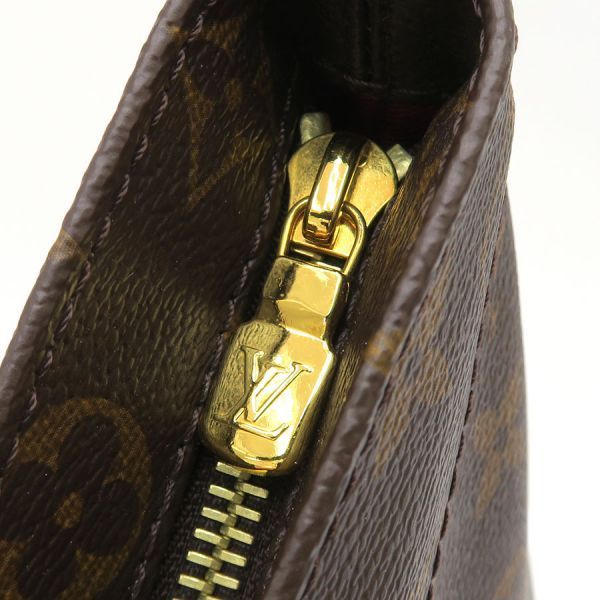 Louis Vuitton Monogram Carry It Messenger — view 8