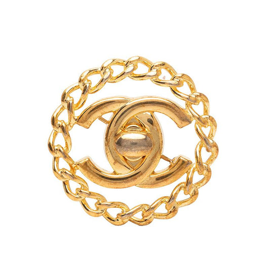Chanel 97A CC Logo Turnlock Chain Motif Vintage Brooch Gold Plated