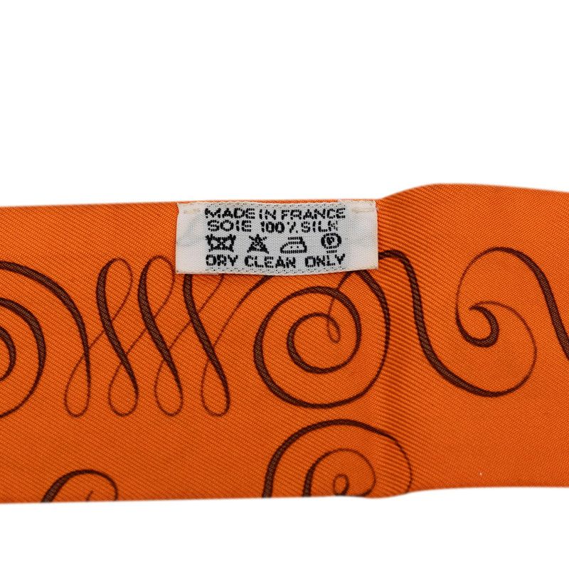 Hermes Twilly Exercice Pour Foumer la Reach Out Scarf Orange Silk — view 5