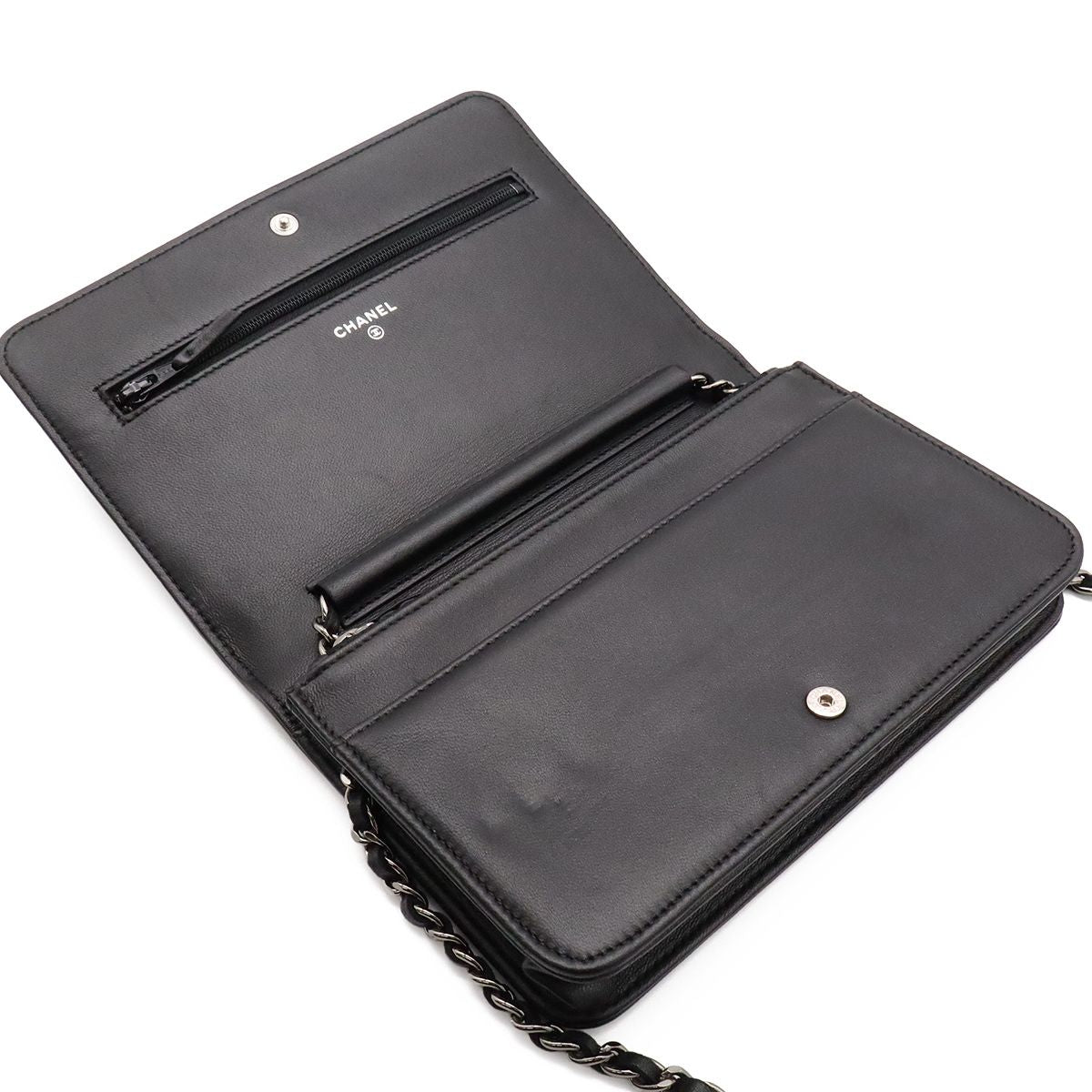 Chanel CC Logo Chain Wallet Shoulder Bag Pochette Crossbody Leather Black Silver — view 7