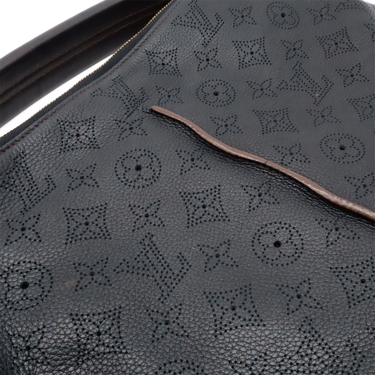 Louis Vuitton Mahina Selene PM 2-Way Shoulder Bag Noir Black Gold — view 6