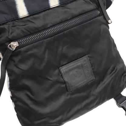 Chanel Sports Line Shoulder Bag Crossbody Reversible Nylon Leather Black White — view 5