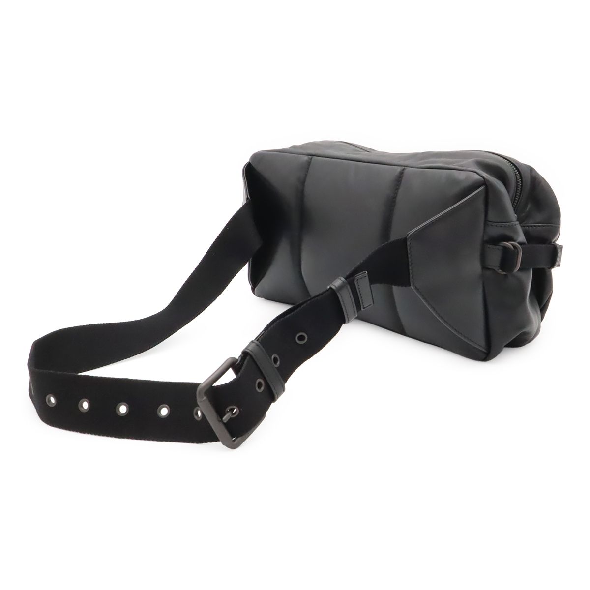Bottega Veneta Intrecciato Belt Bag Leather Black — view 2