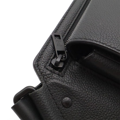 Louis Vuitton LV Aerogram Takeoff Sling Bum Bag Noir Black — view 6