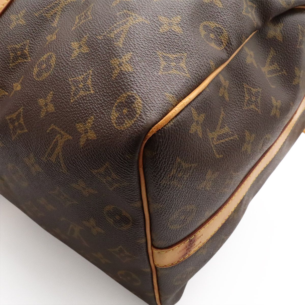 Louis Vuitton Monogram Keepall Bandouliere 50 Boston Bag Purse 2-Way — view 3