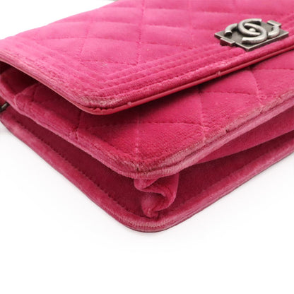 Chanel Boy Quilted CC Logo Chain Wallet Shoulder Bag Crossbody Velour Leather — view 3