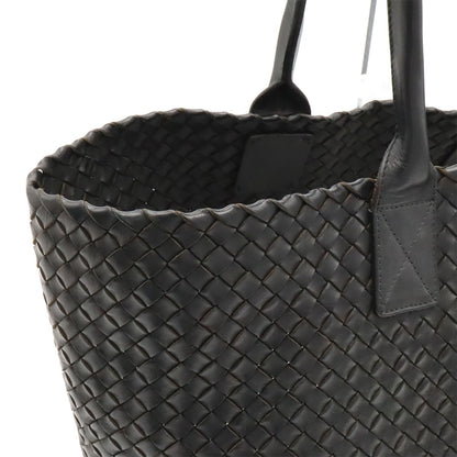 Bottega Veneta Intrecciato Cava MM Tote Leather Black Pouch Out of Stock — view 5