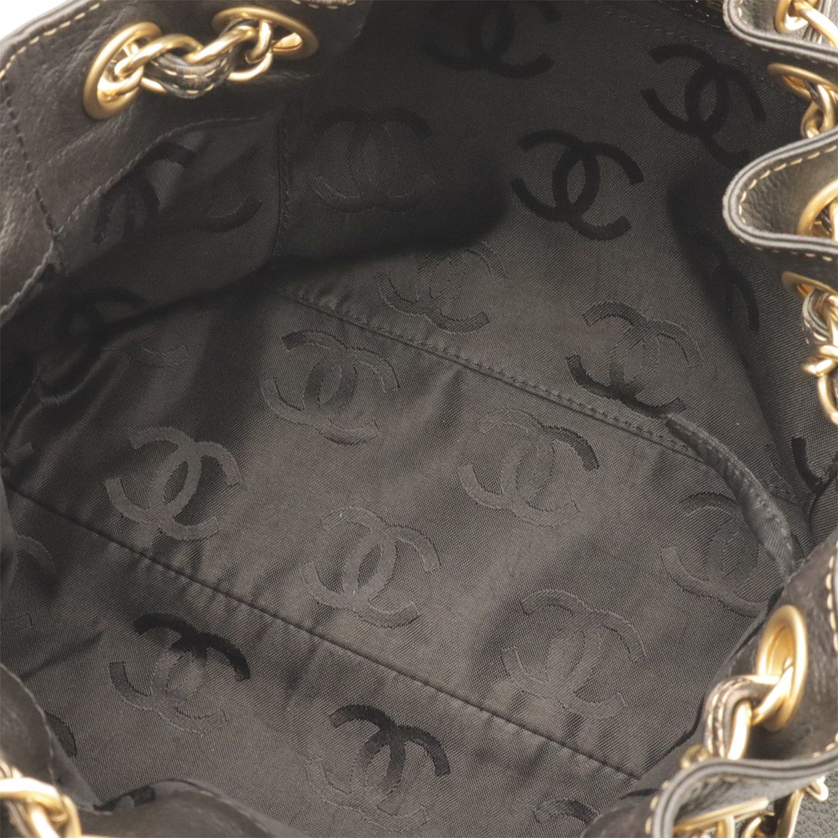 Chanel CC Logo Chain Shoulder Bag Drawstring Caviar Leather Black Gold — view 6