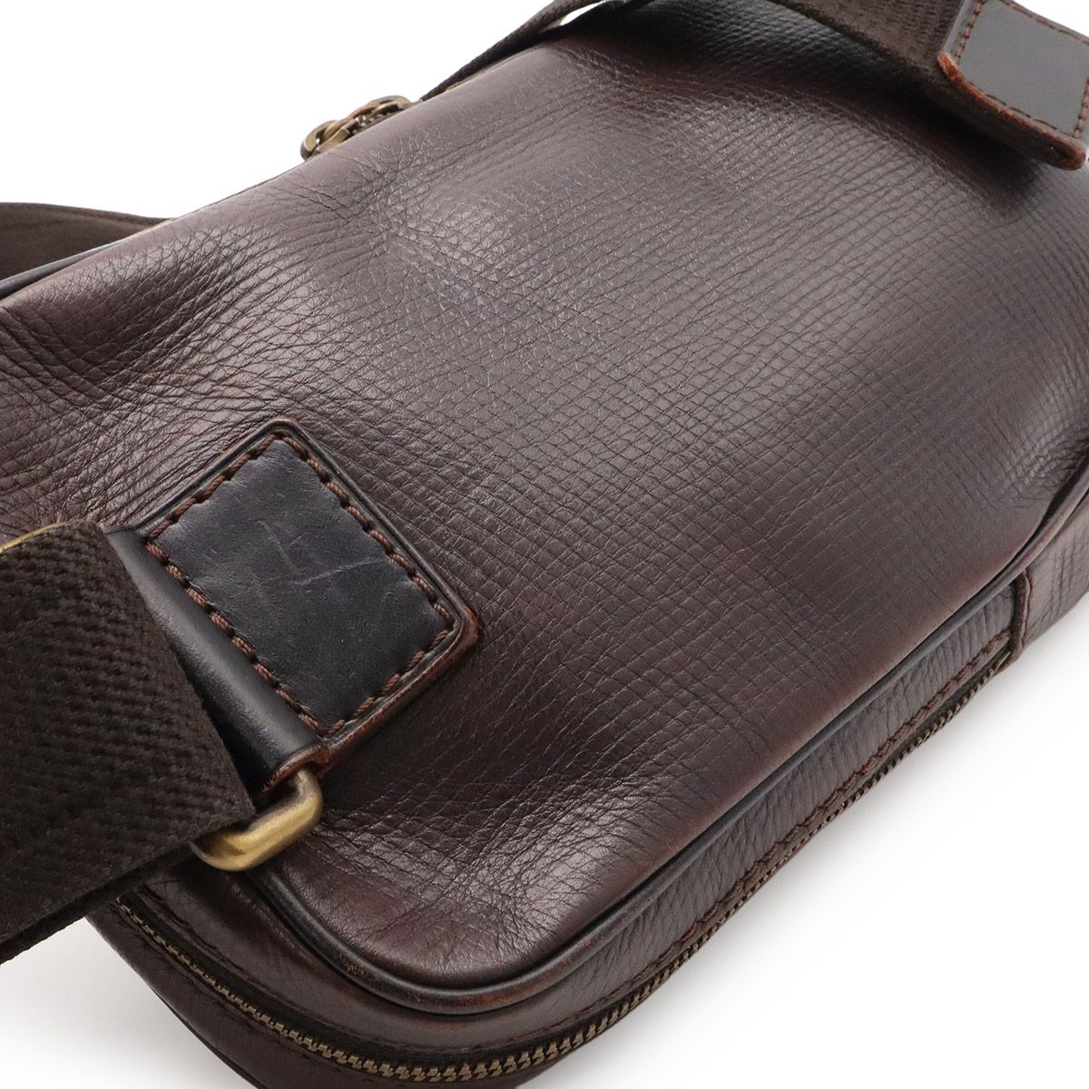 Louis Vuitton Utah Belt Bag Hip Leather Cafe Brown — view 6