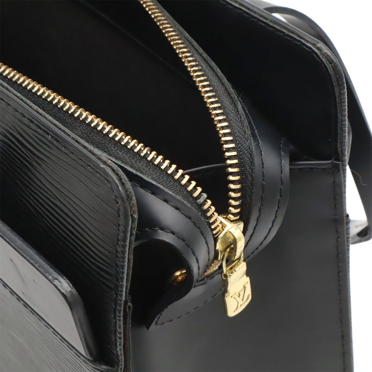 Louis Vuitton Epi Croisette PM Tote Shoulder Bag Leather Noir Black — view 7