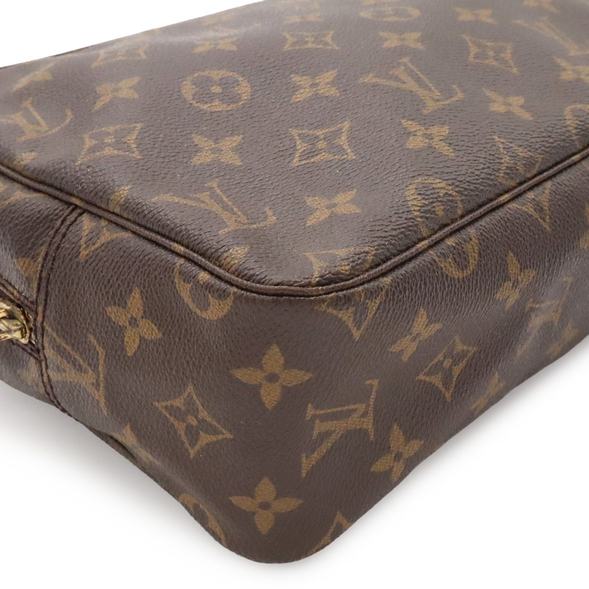 Louis Vuitton Monogram Trousse Toilet 28 Clutch Makeup Pouch Travel Multi — view 3