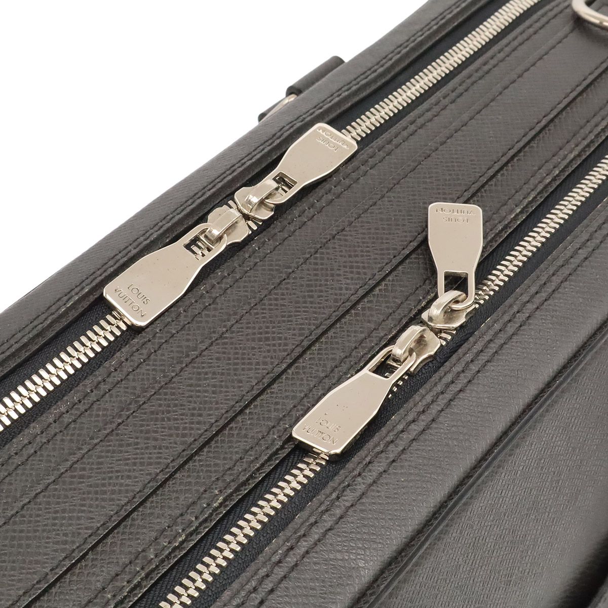 Louis Vuitton Taiga Neo Alexander Business Briefcase Leather Ardoise Black — view 5