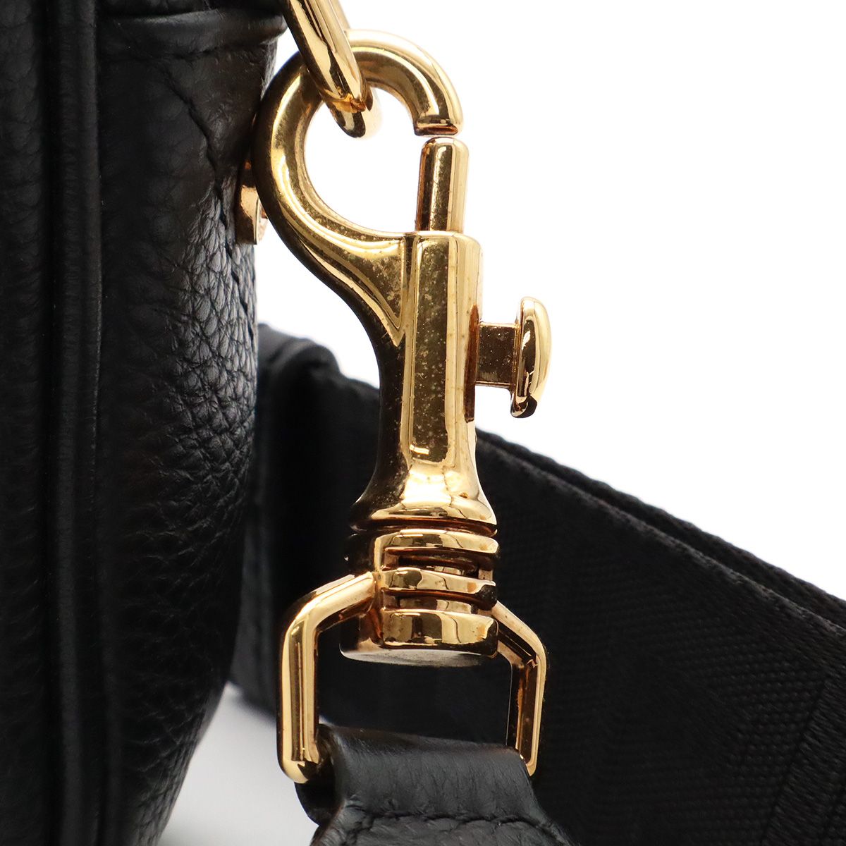 Versace Medusa Shoulder Bag 2-Way Clutch Leather Black Gold — view 5
