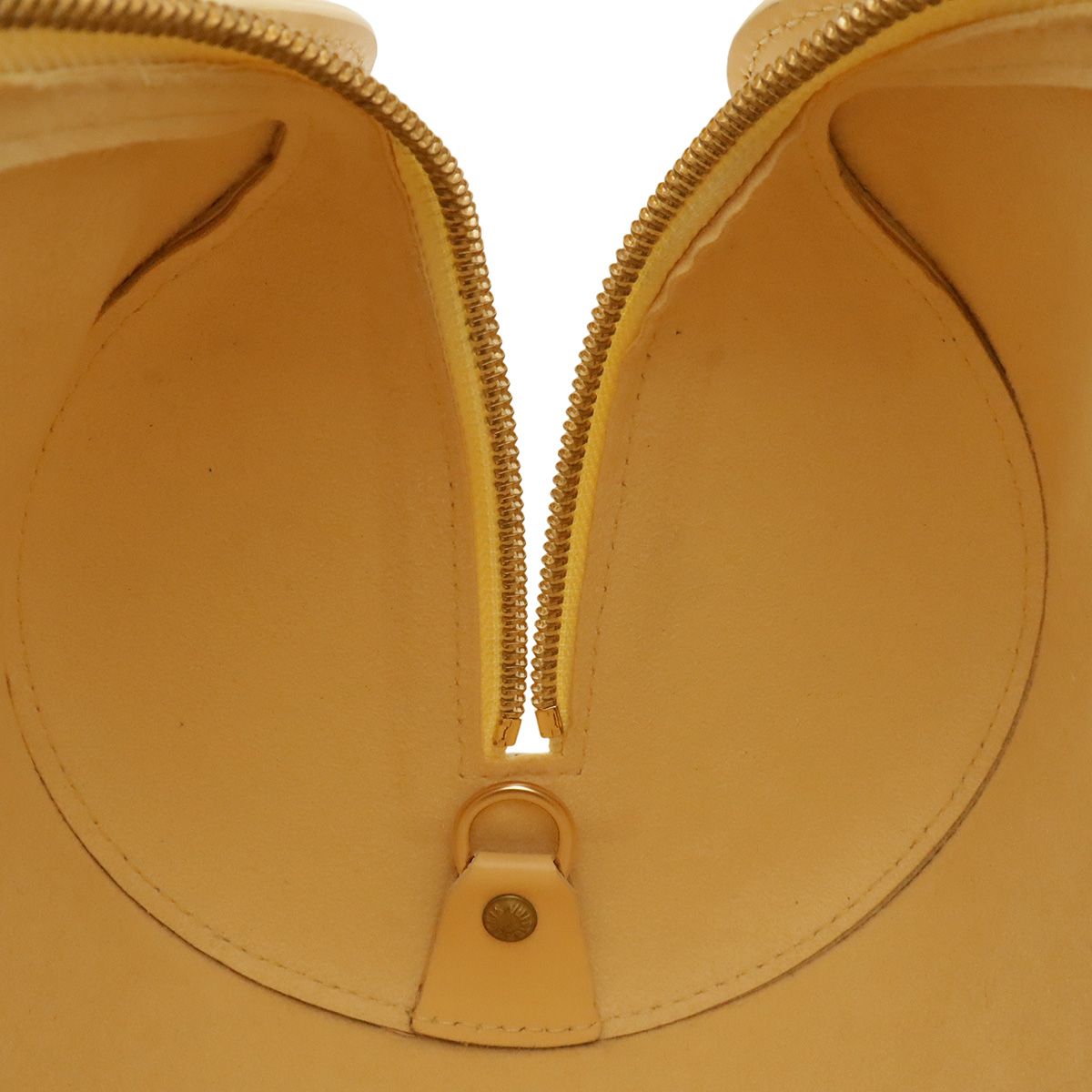 Louis Vuitton Epi Souflo Shoulder Bag Leather Vanilla Ivory White Pouch Out of — view 7