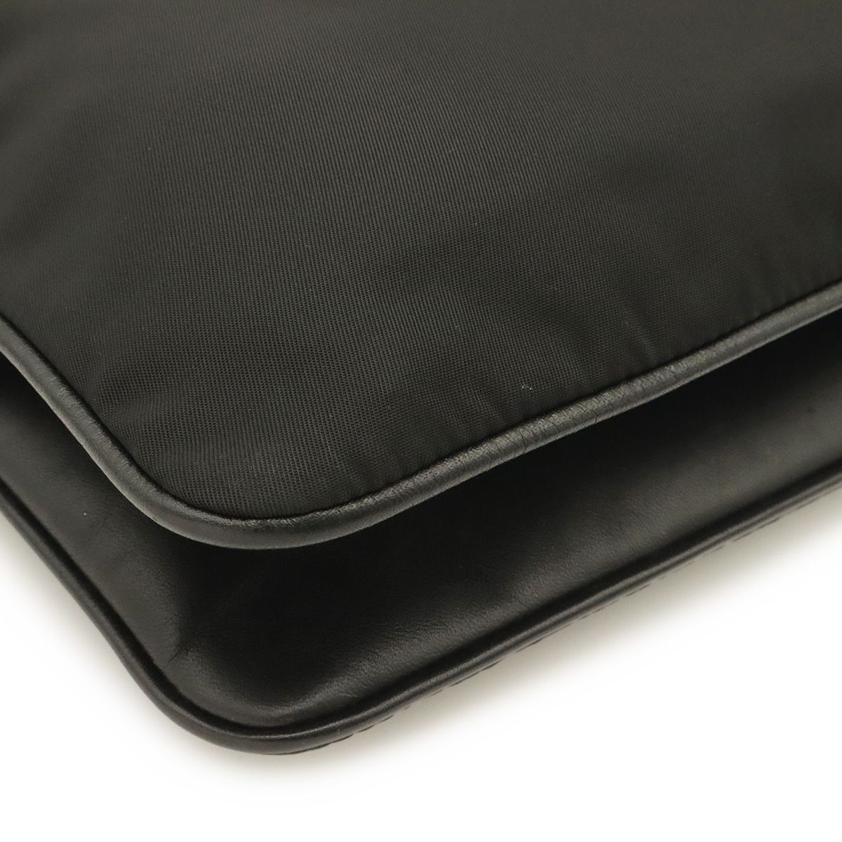 Prada Shoulder Bag Pochette 2-Way Clutch Nylon Leather Nero Black Gold — view 3