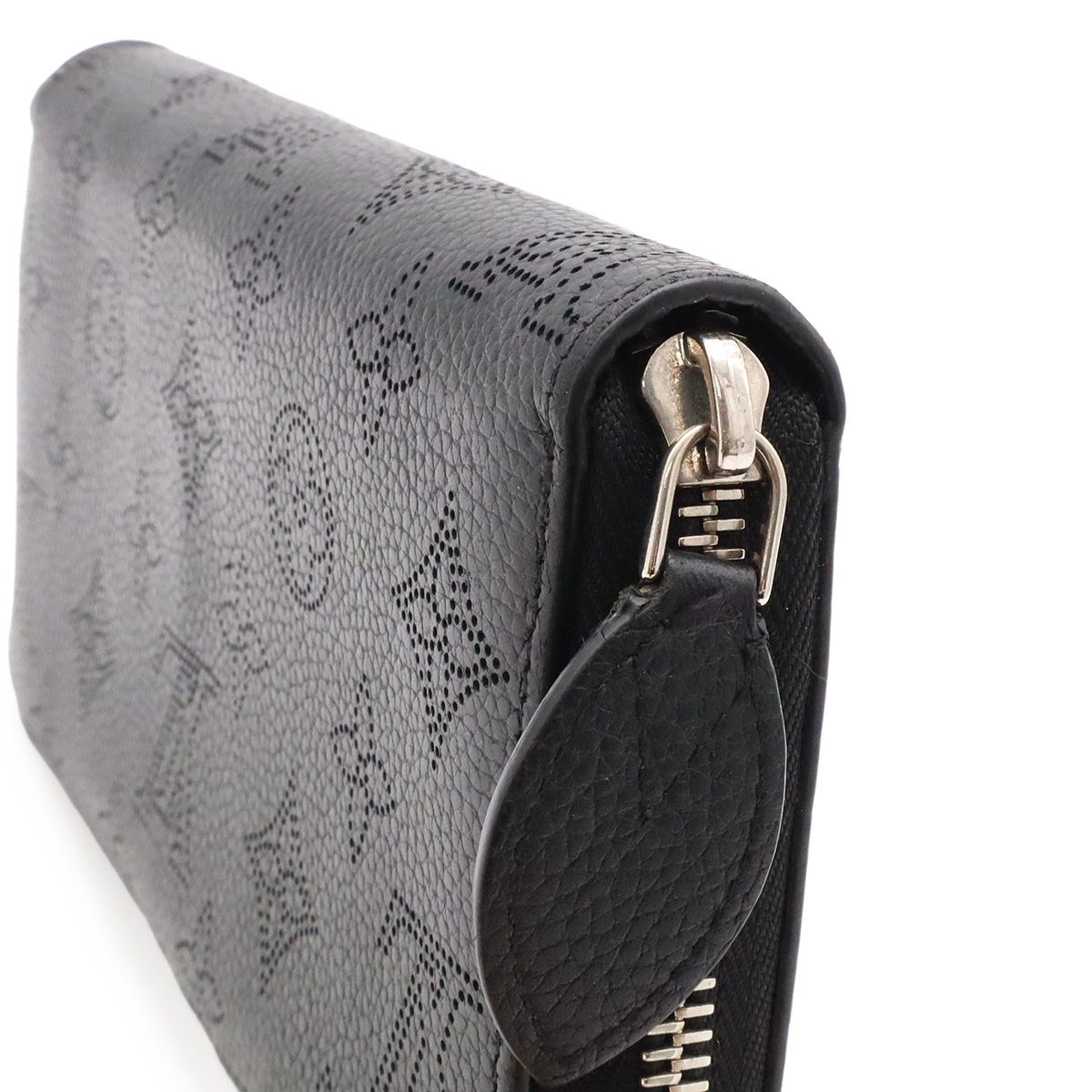 Louis Vuitton Monogram Mahina Zippy Wallet Zip Around Leather Noir Black — view 4