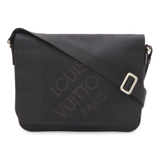 Louis Vuitton Damier Geant Petit Messager Shoulder Bag Crossbody Canvas Noir