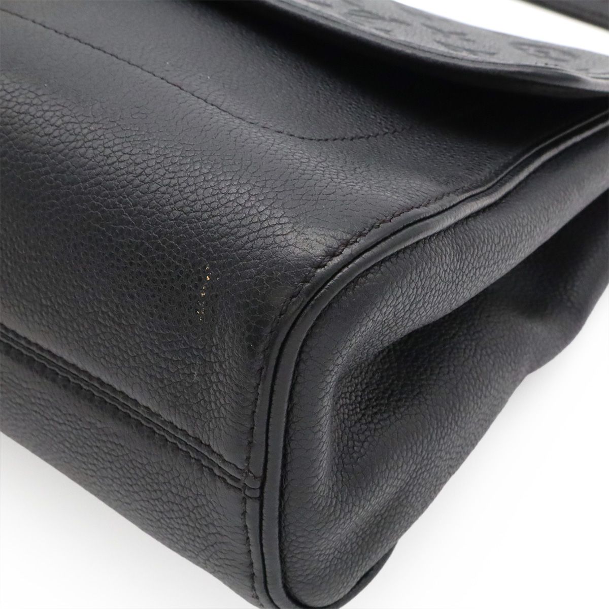 Louis Vuitton Monogram Empreinte Saint Germain MM Chain Shoulder 2-Way Noir — view 3