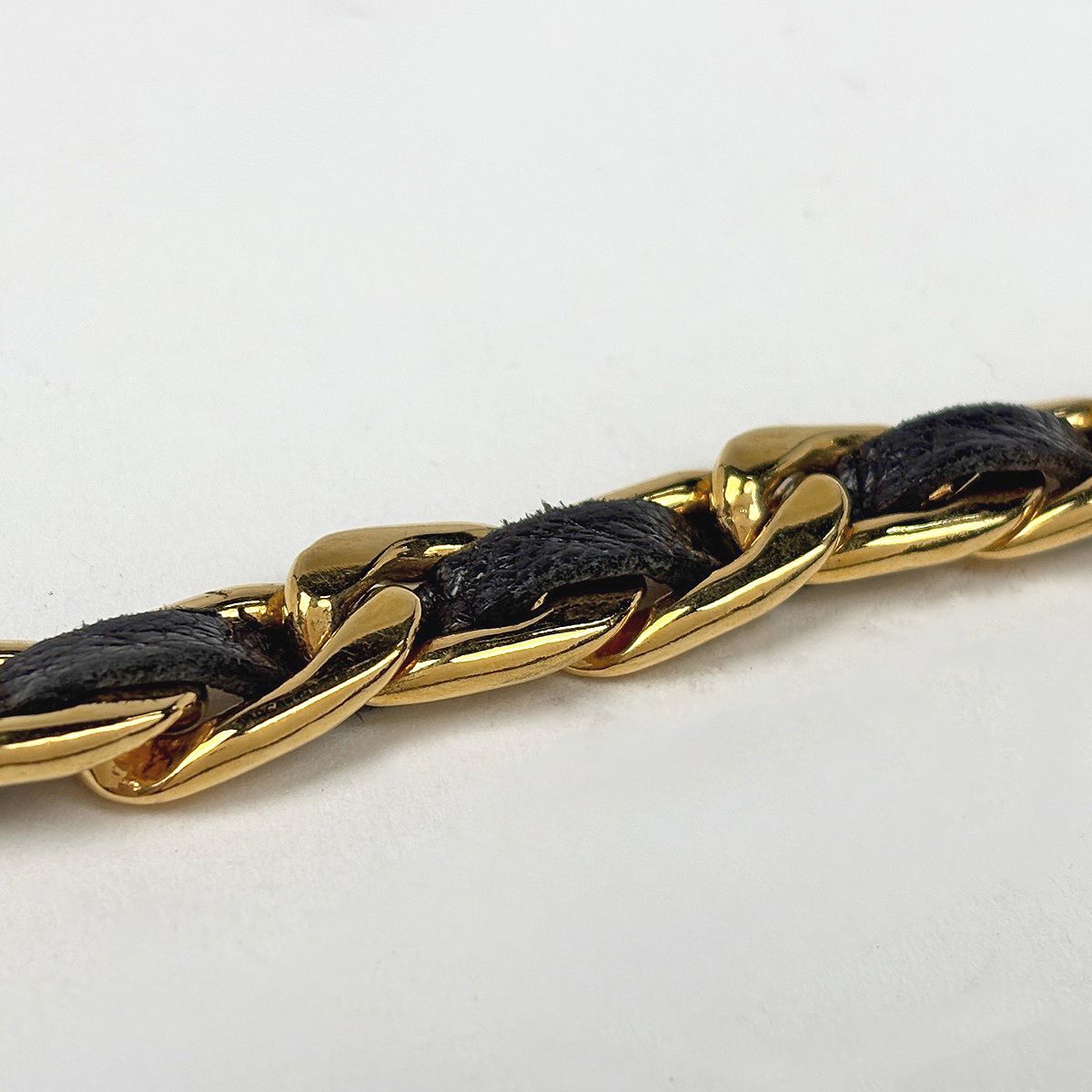 Chanel Belt CC Logo 31 Rue Cambon Leather Black — view 5