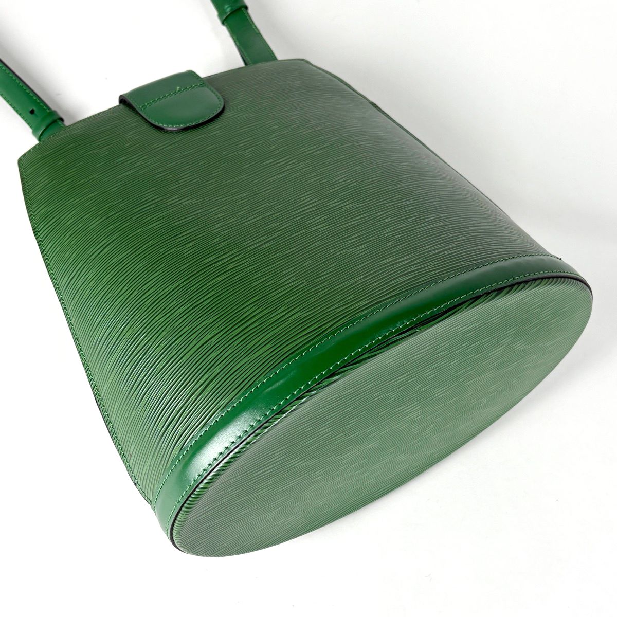 Louis Vuitton Cluny Shoulder Bag Epi Borneo Green — view 2