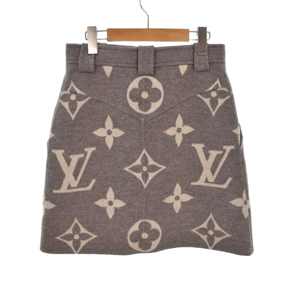 Louis Vuitton Mini Skirt Flare Giant Monogram Pattern 36 Gray White — view 2