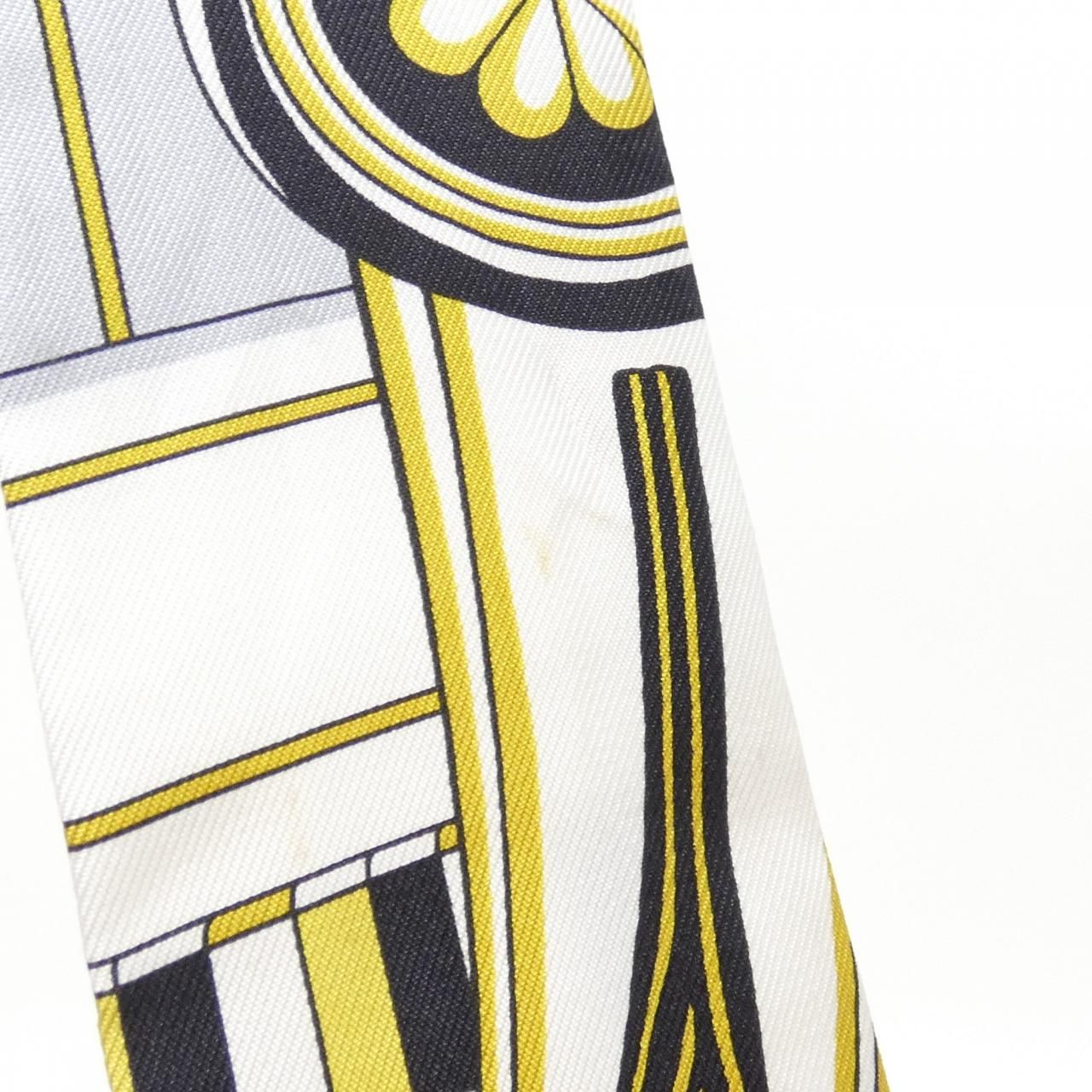 Hermes Voltes Et Pirouettes Twilly Scarf — view 5