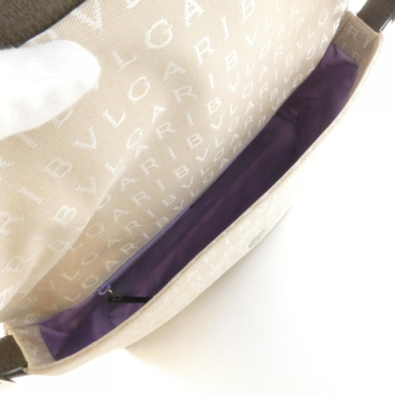 Bvlgari Shoulder Bag Beige — view 6