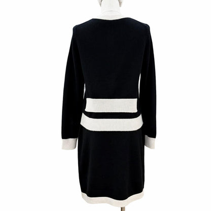 Chanel Cashmere Ribbon CC Logo Button Set 36 UK — view 3