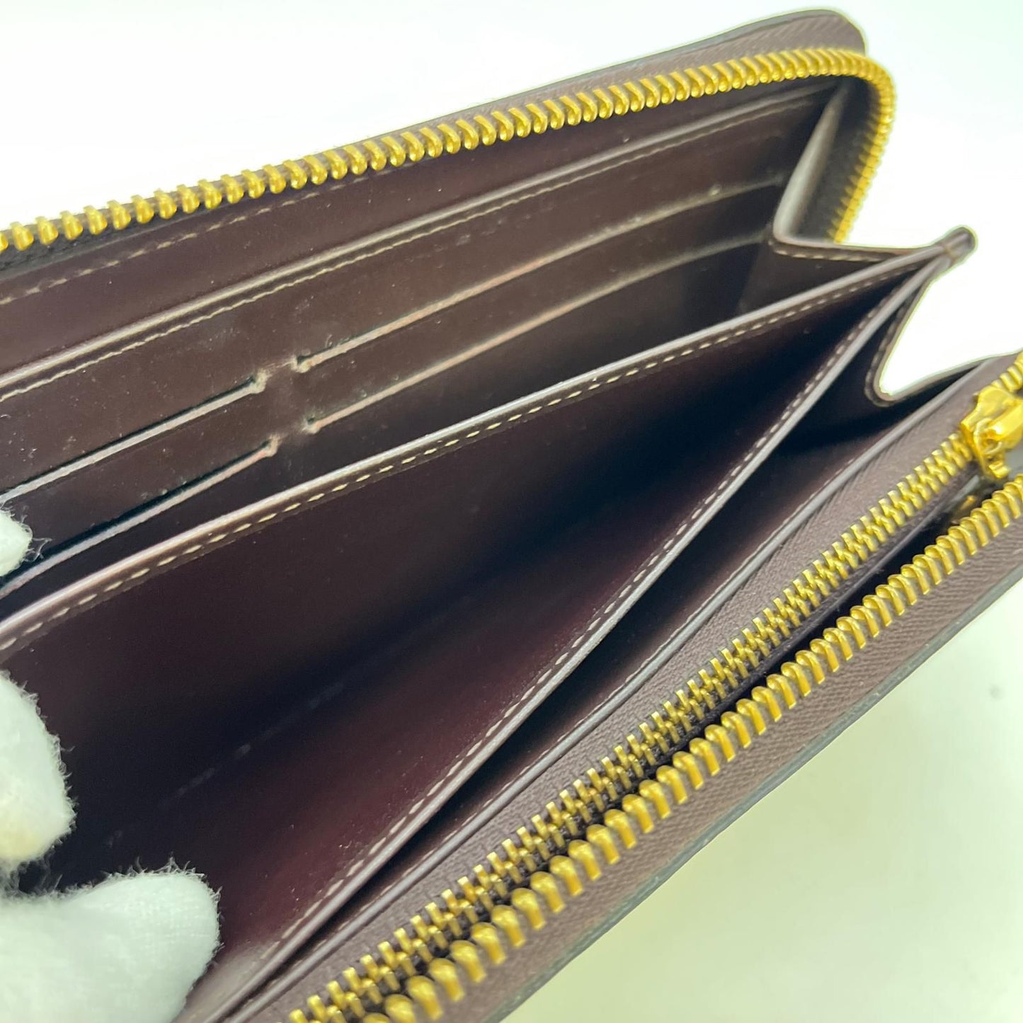 Louis Vuitton Vernis Zippy Wallet — view 8