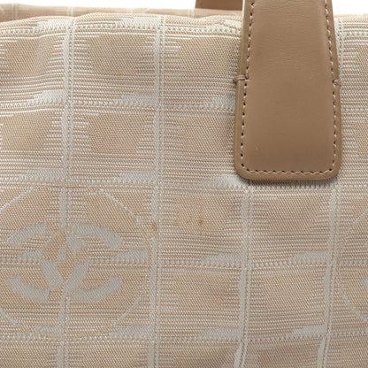 Chanel Tote New Travel Line MM Beige Leather New MM — view 6