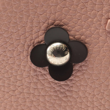 Louis Vuitton Handbag Capucines Magnolia Leather BB — view 8