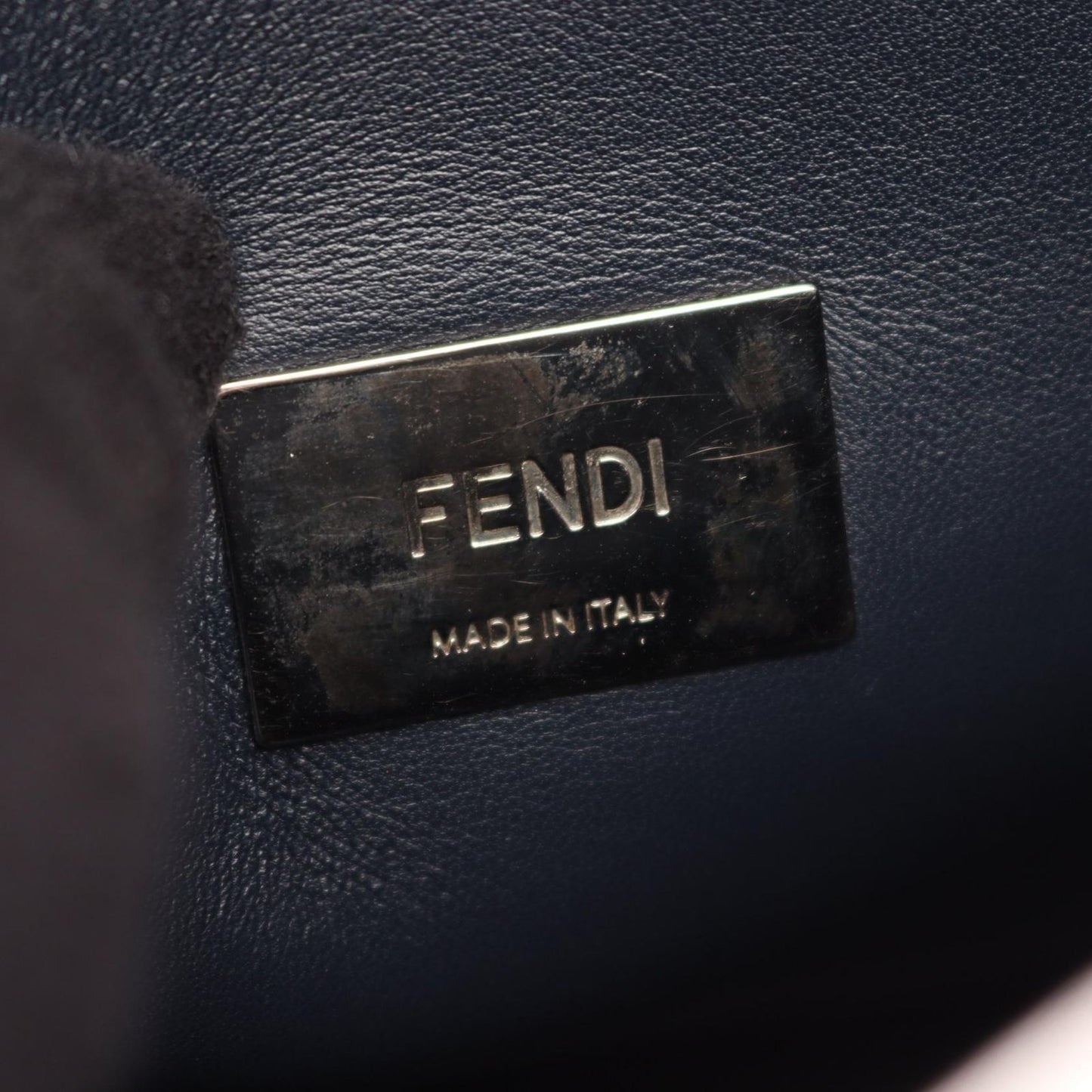 Fendi Handbag Peekaboo Essential 2-Way Light Gray — view 5