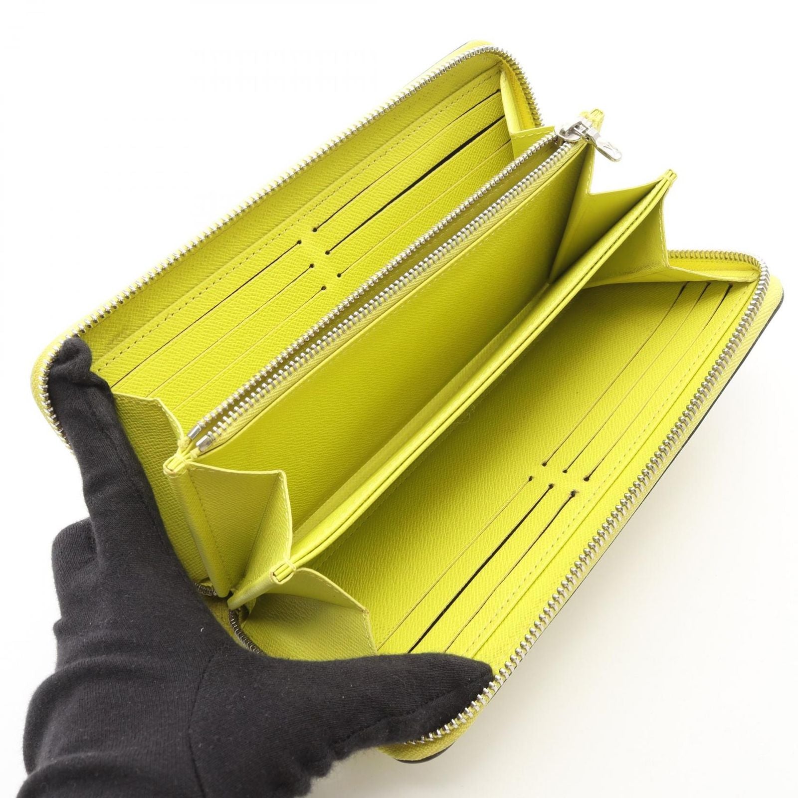 Louis Vuitton Round Wallet Zippy Jaune Leather — view 3