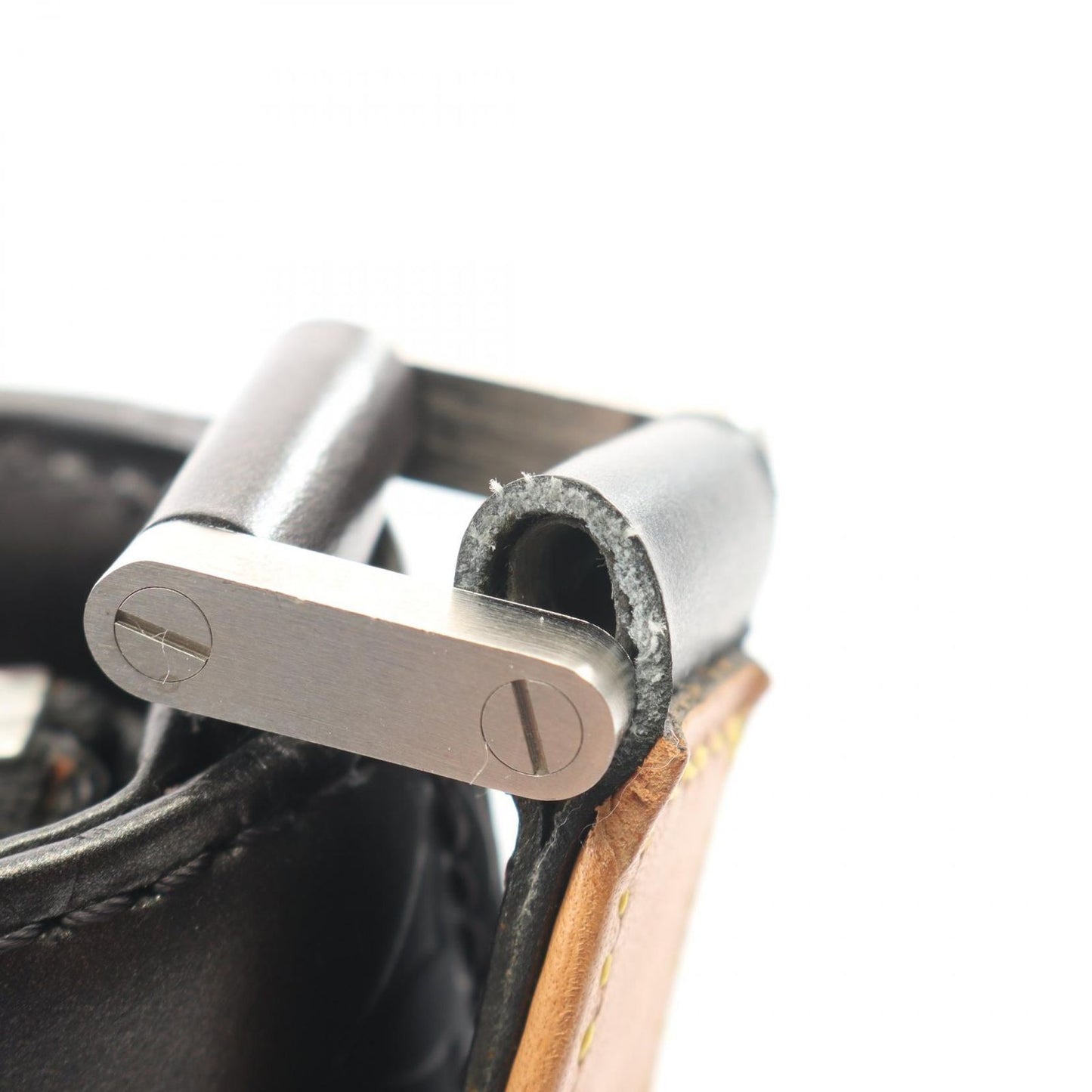 Louis Vuitton Shoulder Bag Alston Noir Leather — view 7
