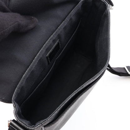 Louis Vuitton Shoulder Bag District PM Canvas Leather — view 3