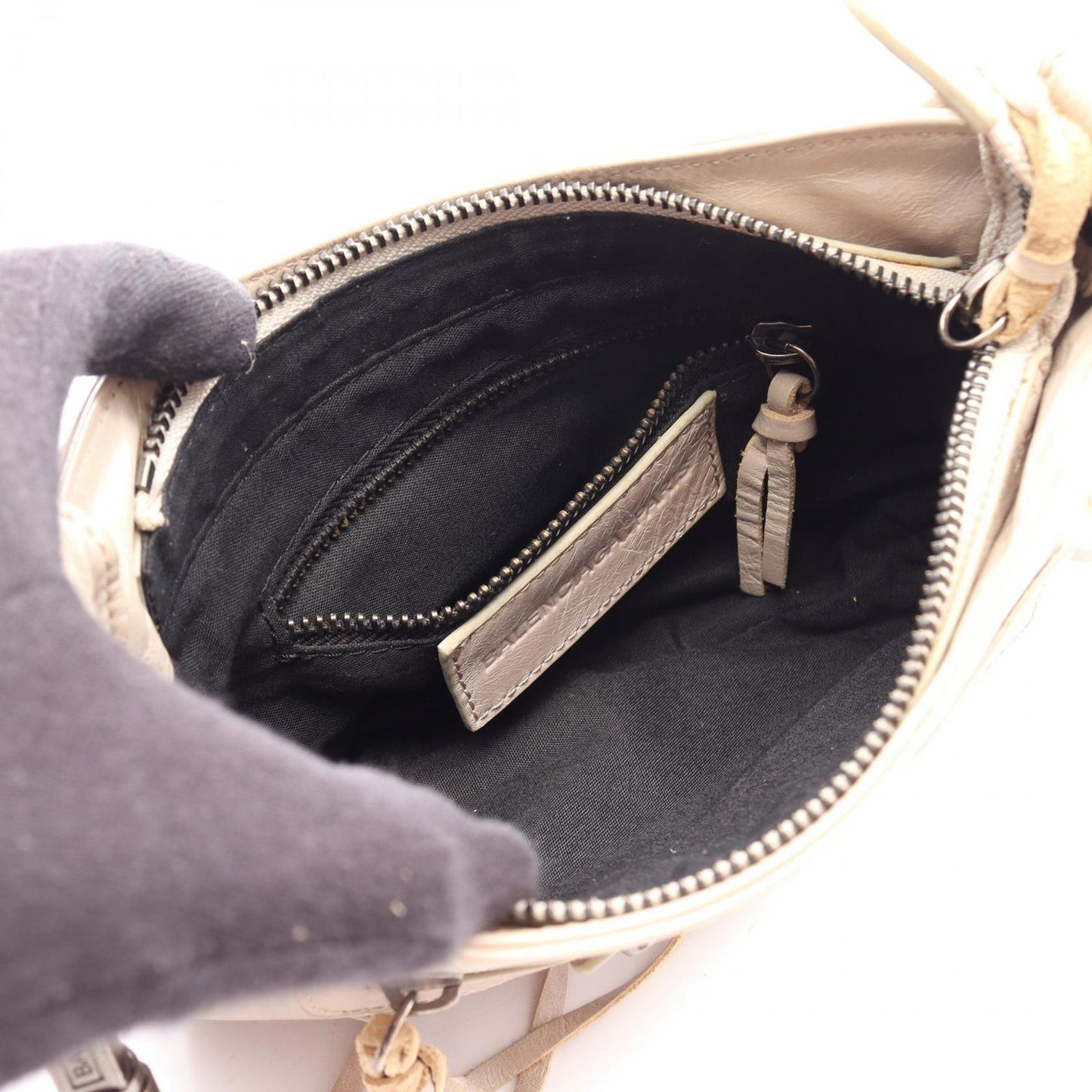 Balenciaga Shoulder Bag Giant Hips Light Beige Leather — view 3