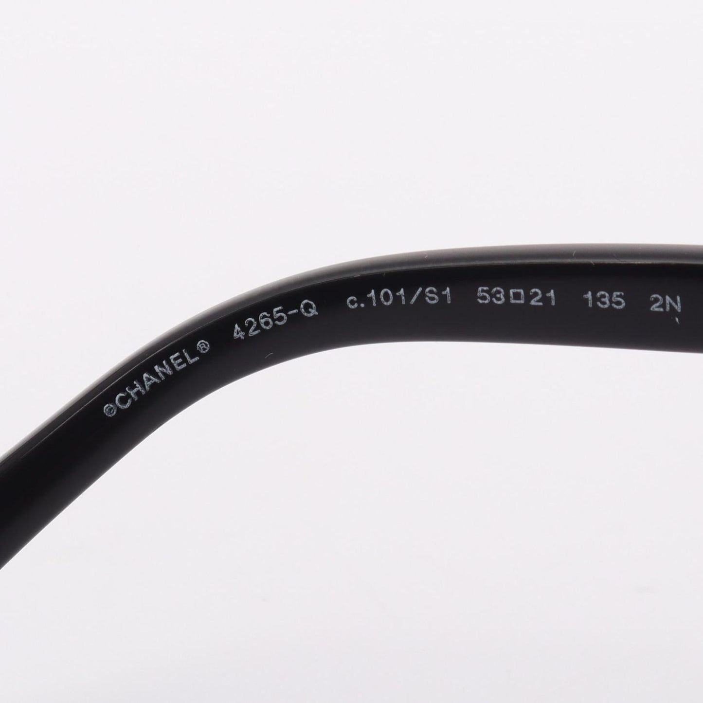 Chanel Sunglasses CC Logo Gradient Lens Round Leather Eyewear — view 4