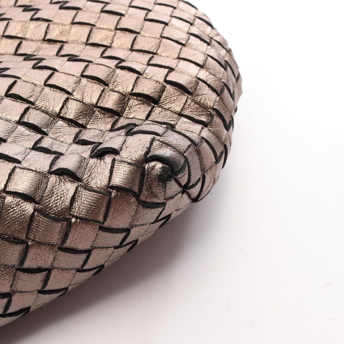 Bottega Veneta Shoulder Bag Intrecciato Champagne Gold Leather — view 8