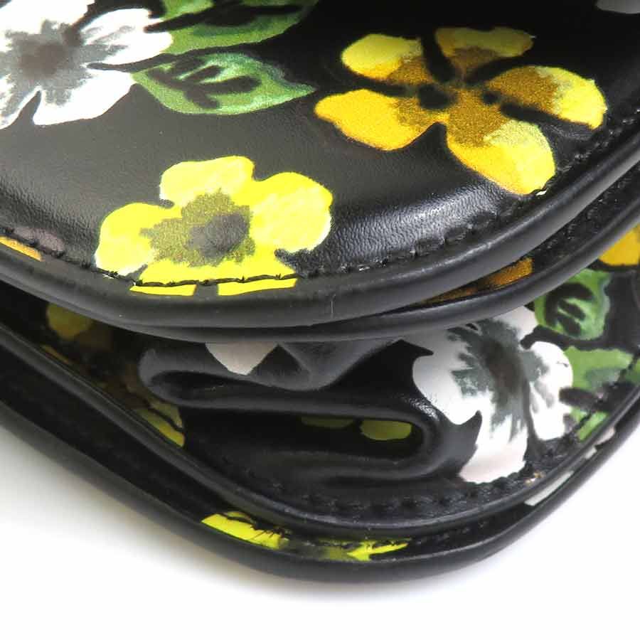 Balenciaga Shoulder Bag Gossip — view 6