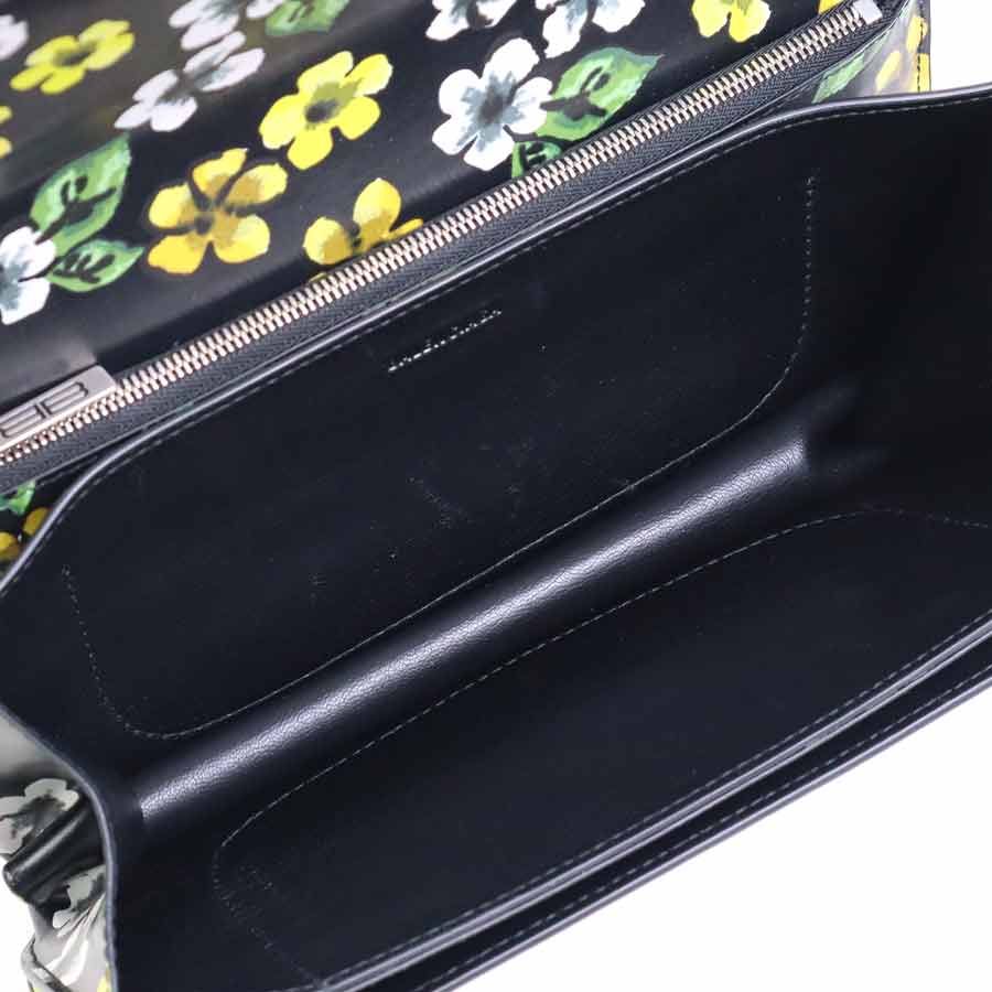 Balenciaga Shoulder Bag Gossip — view 5