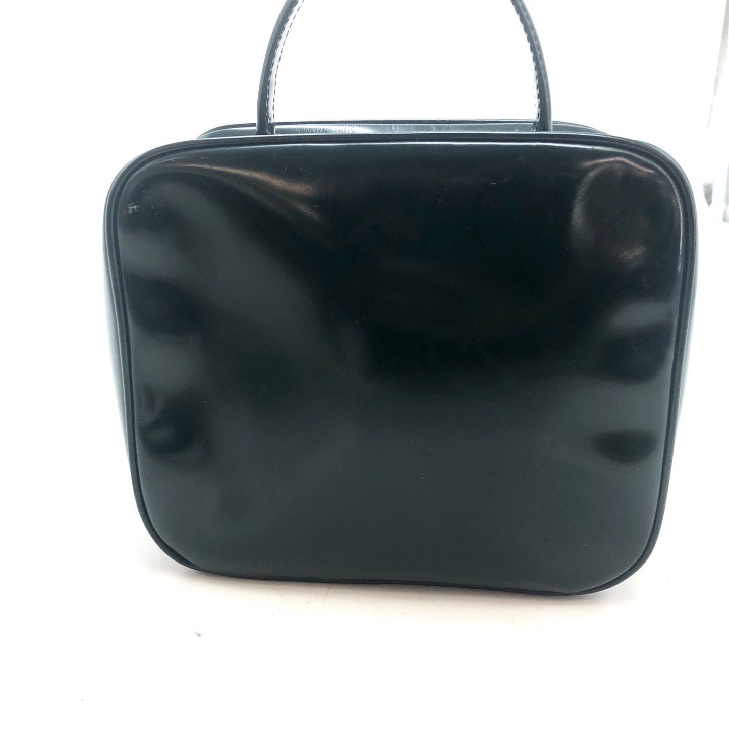 Gucci Vanity Shoulder Bag Makeup Pouch Enamel Green — view 2