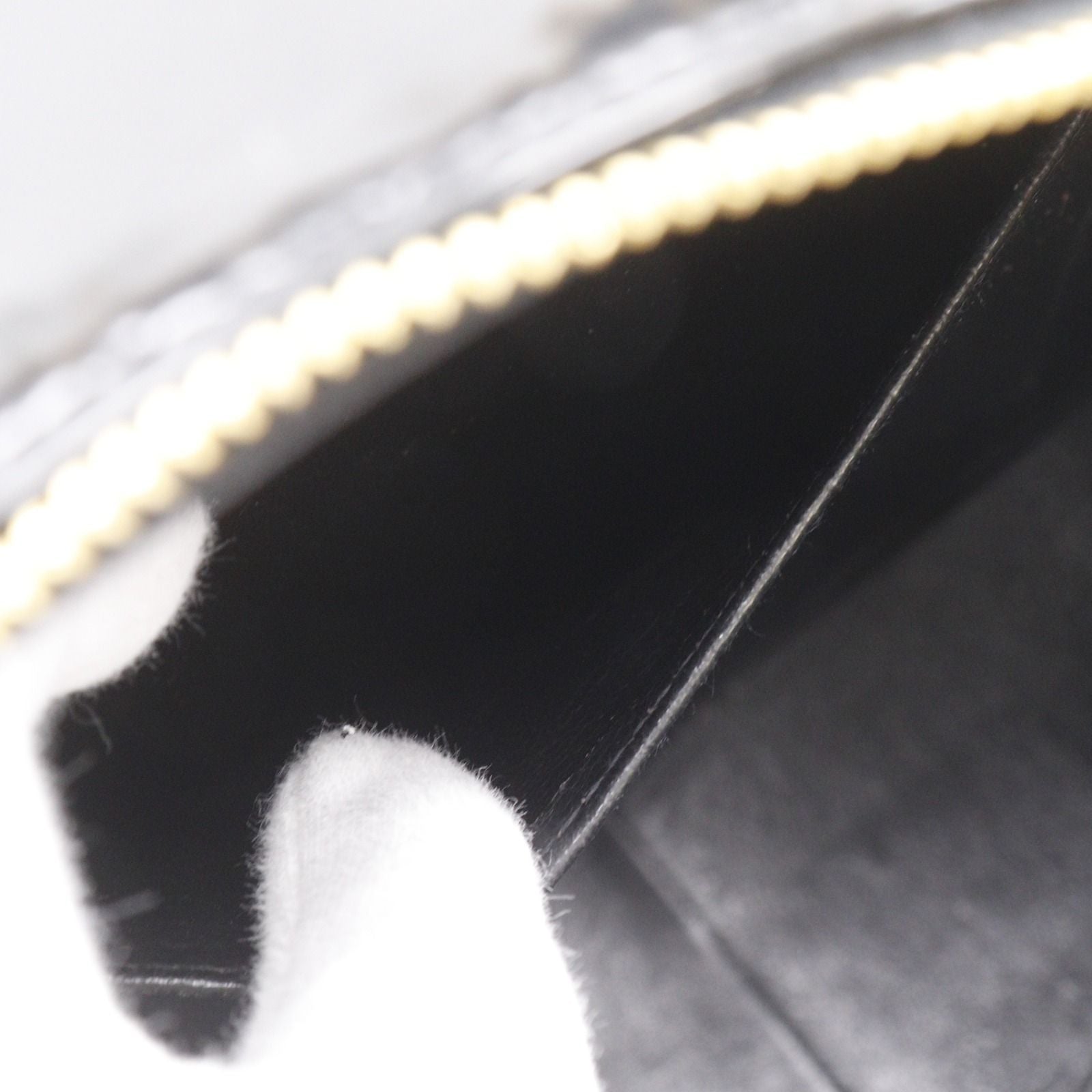 Chanel Vanity Round Patent Leather Enamel Handbag — view 7