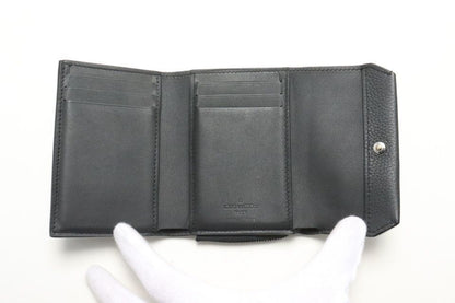 Louis Vuitton LV Aerogram Portefeuille Pilot Compact Leather Trifold Wallet — view 4