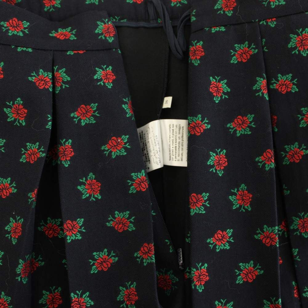 Gucci Pleated Skirt Knee Length Floral Jacquard Wool Blend 36 Navy HN — view 4