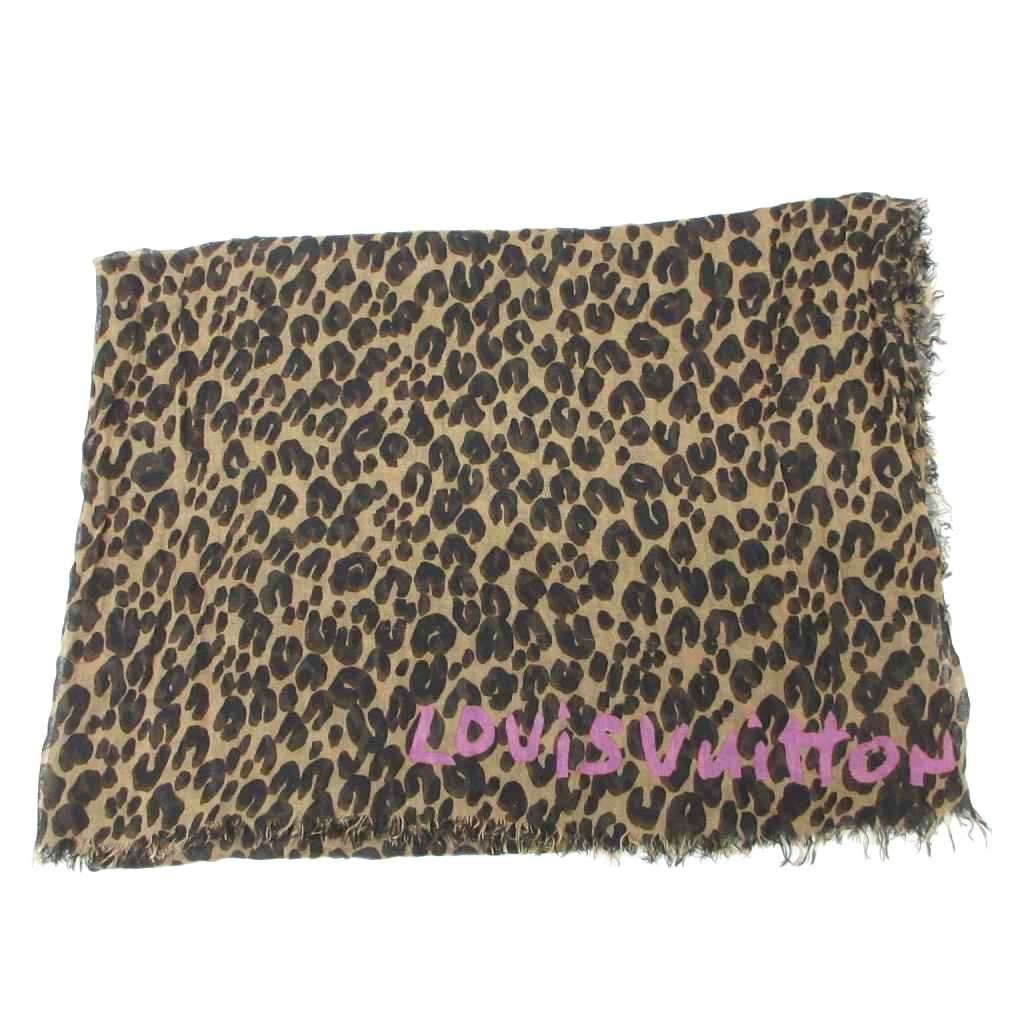 Louis Vuitton Etole Leopard Shawl Scarf Large All Over Pattern Beige Black