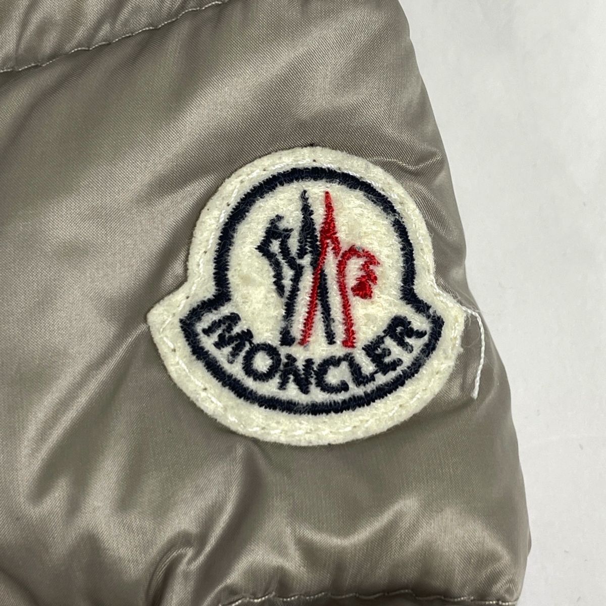 Moncler Hermine Down Coat Beige — view 8