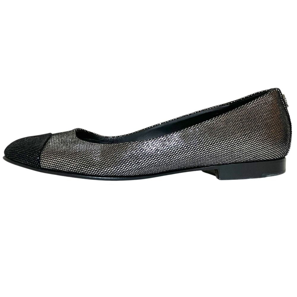 Chanel CC Logo Rhinestone Ballet Shoes Flat Pumps Silver 35.5 — view 2