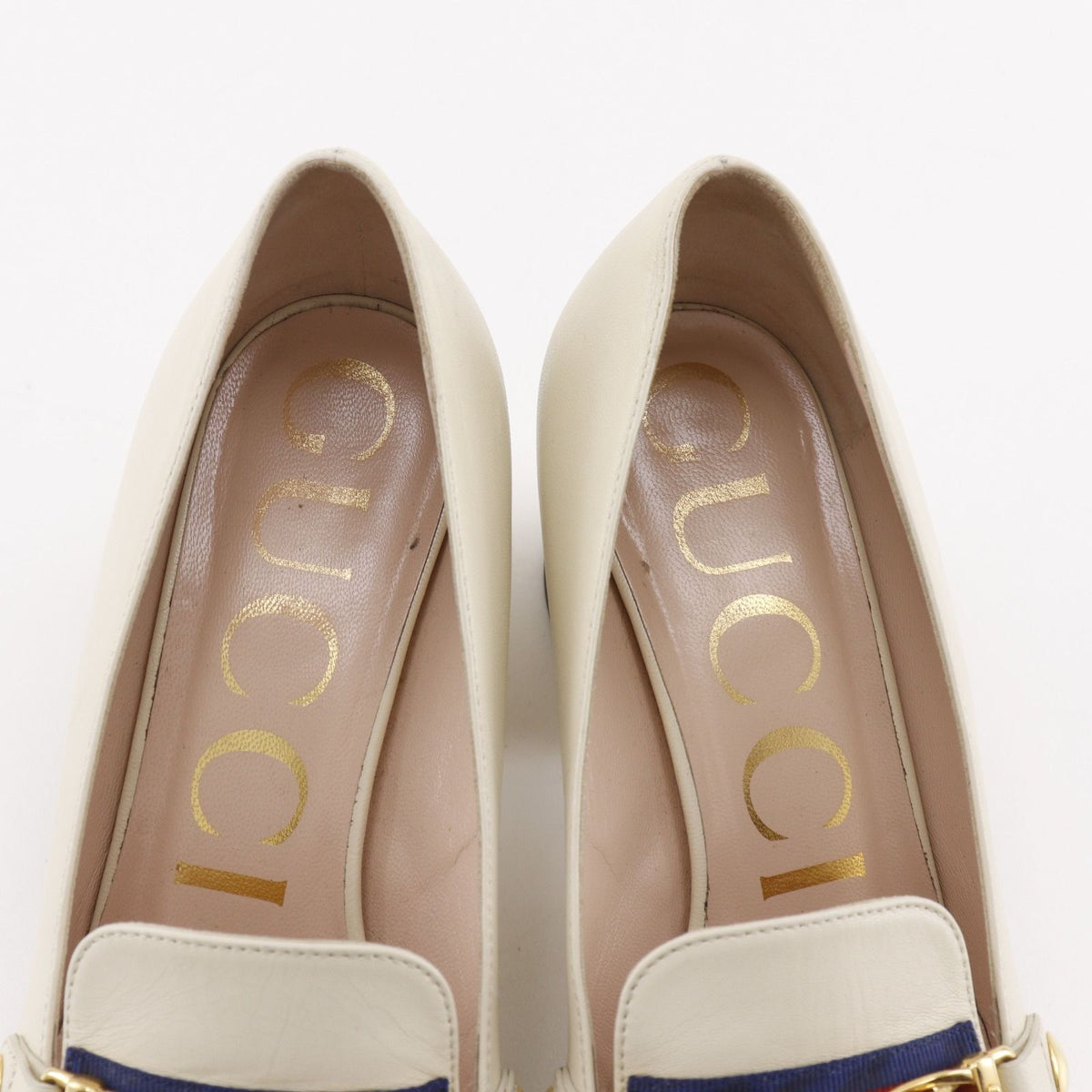 Gucci Sylvie Sherry Line Chain Leather Ivory Pumps Heels — view 6