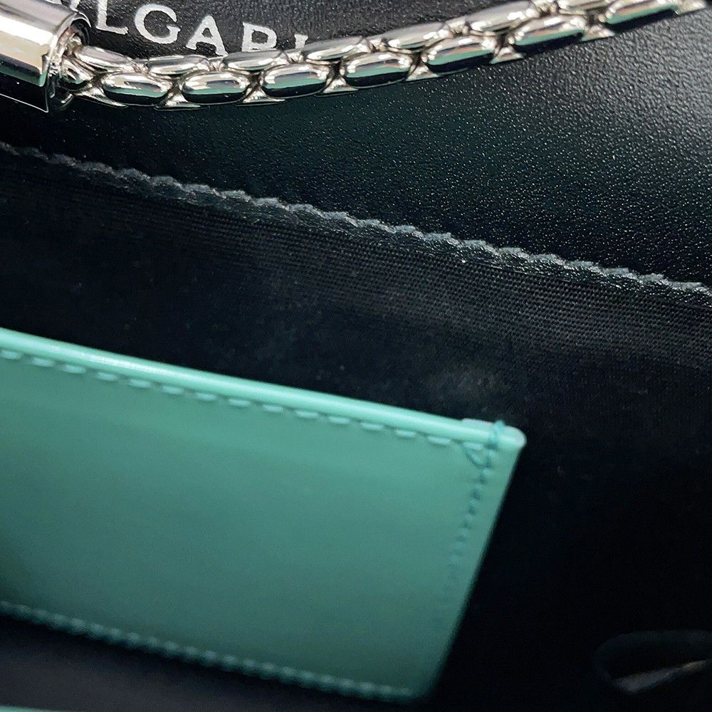 Bvlgari Bulgari Chain Shoulder Bag Serpenti Forever Small Patent Leather — view 8